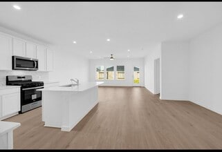 Building Photo - 31827 Kellan Grv Ct