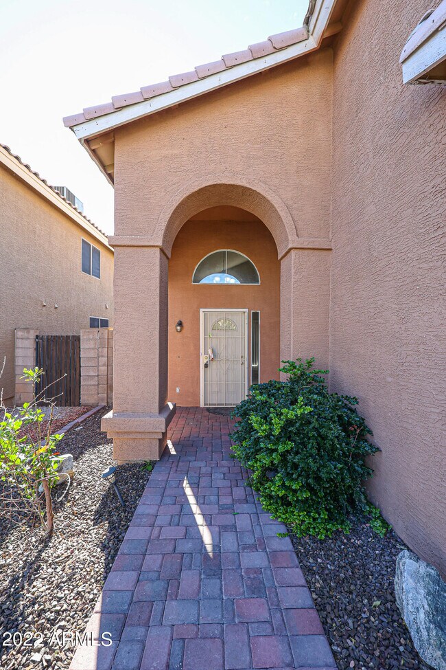 Building Photo - 4949 W Tonto Rd