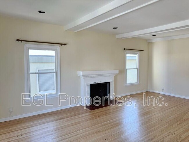 Building Photo - 134 N Hamilton Dr