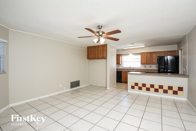 Building Photo - 3476 Arnel Dr