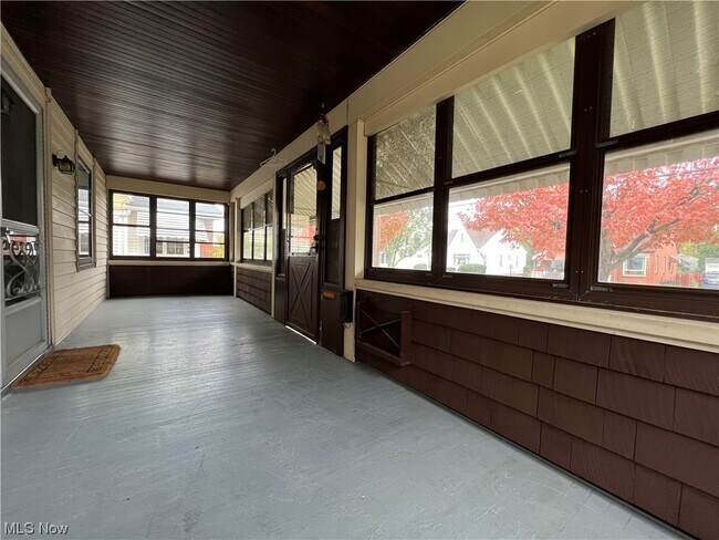 Building Photo - 16400 Melgrave Ave