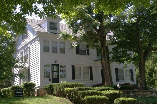 FRONT OF HOME - 1304 W 50th St