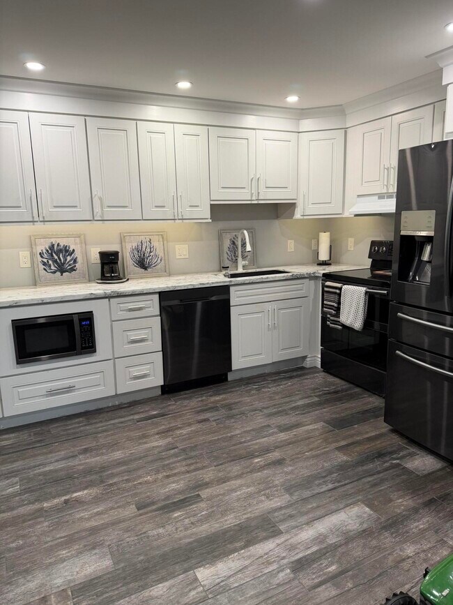 Foto del edificio - 387 Mansfield I