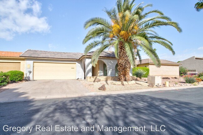 Foto del edificio - 2 br, 2 bath House - 4308 N. 79th Street