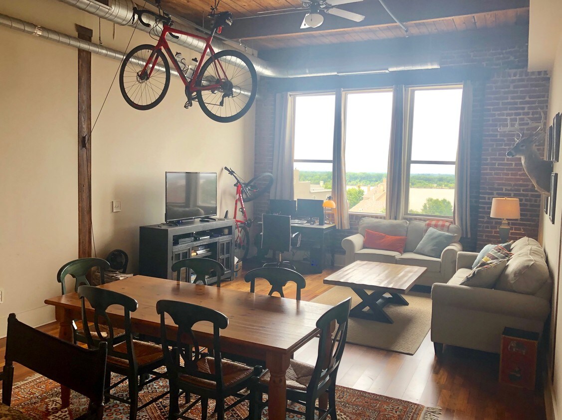 420 S Front St, Memphis, TN 38103 Condo for Rent in Memphis, TN