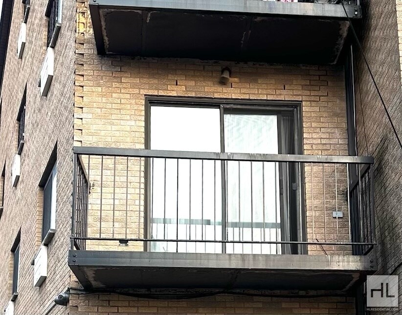 Primary Photo - ELIOT AVENUE