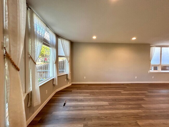 Foto del edificio - Charming 2 Bedroom Home in Downtown Ellensburg