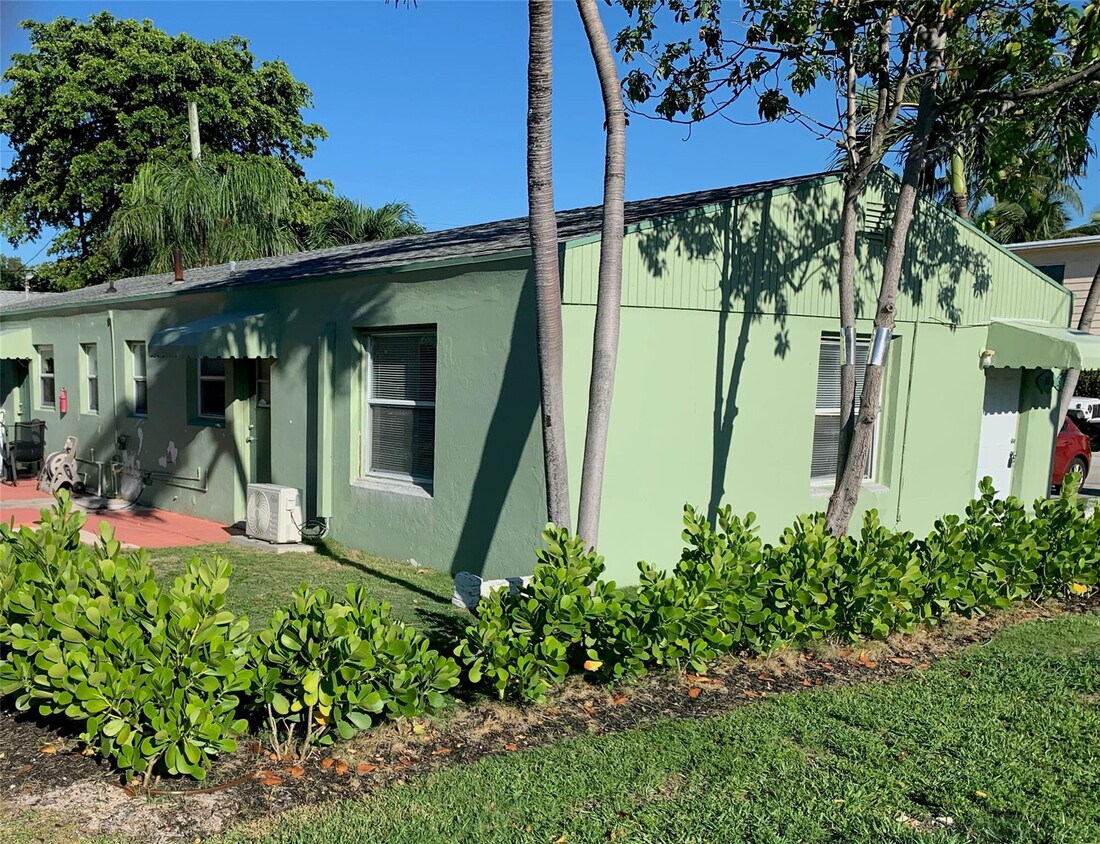 Foto principal - 301 S Ocean Blvd