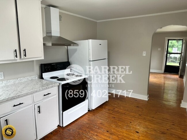 Building Photo - 426-428 Smith