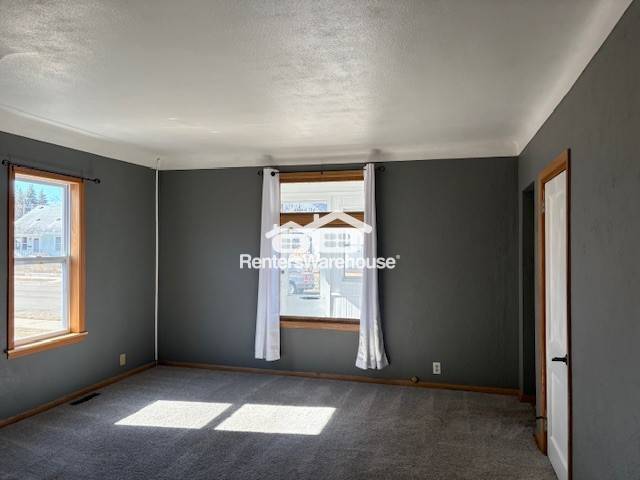 Foto del edificio - 617 2nd Ave S