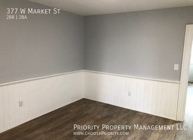 Building Photo - 377 W Market St