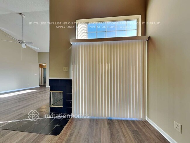 Foto del edificio - 2719 Chalgrove Ln