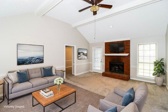 Foto del edificio - 423 Cairn Cove
