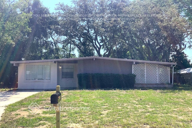 Building Photo - 1110 E Camellia Dr