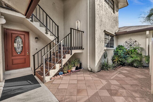 Foto del edificio - 1779 NE 40th Pl