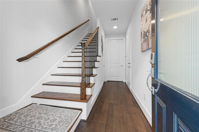 Foto del edificio - 9618 Riddlewood Ln
