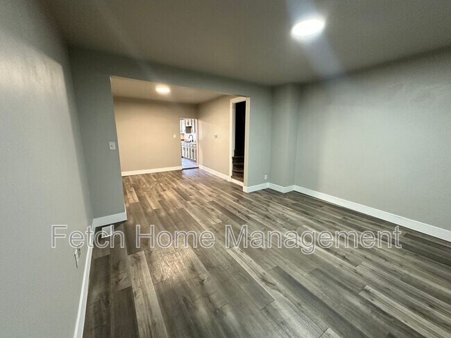 Foto del edificio - 334 Lehman St
