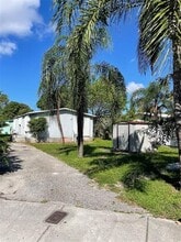 Building Photo - 5301 SW 30th Terrace