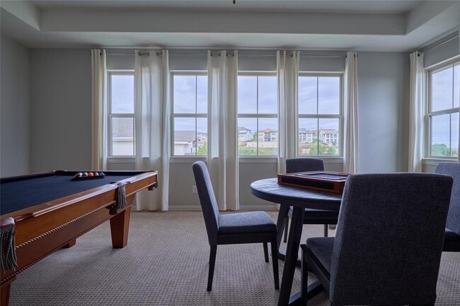 Building Photo - 105 Beneteau Dr