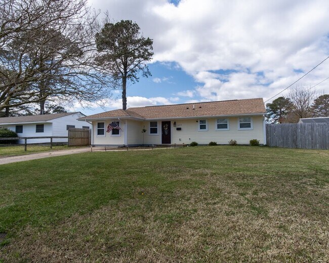 Building Photo - 641 South Westgrove Road