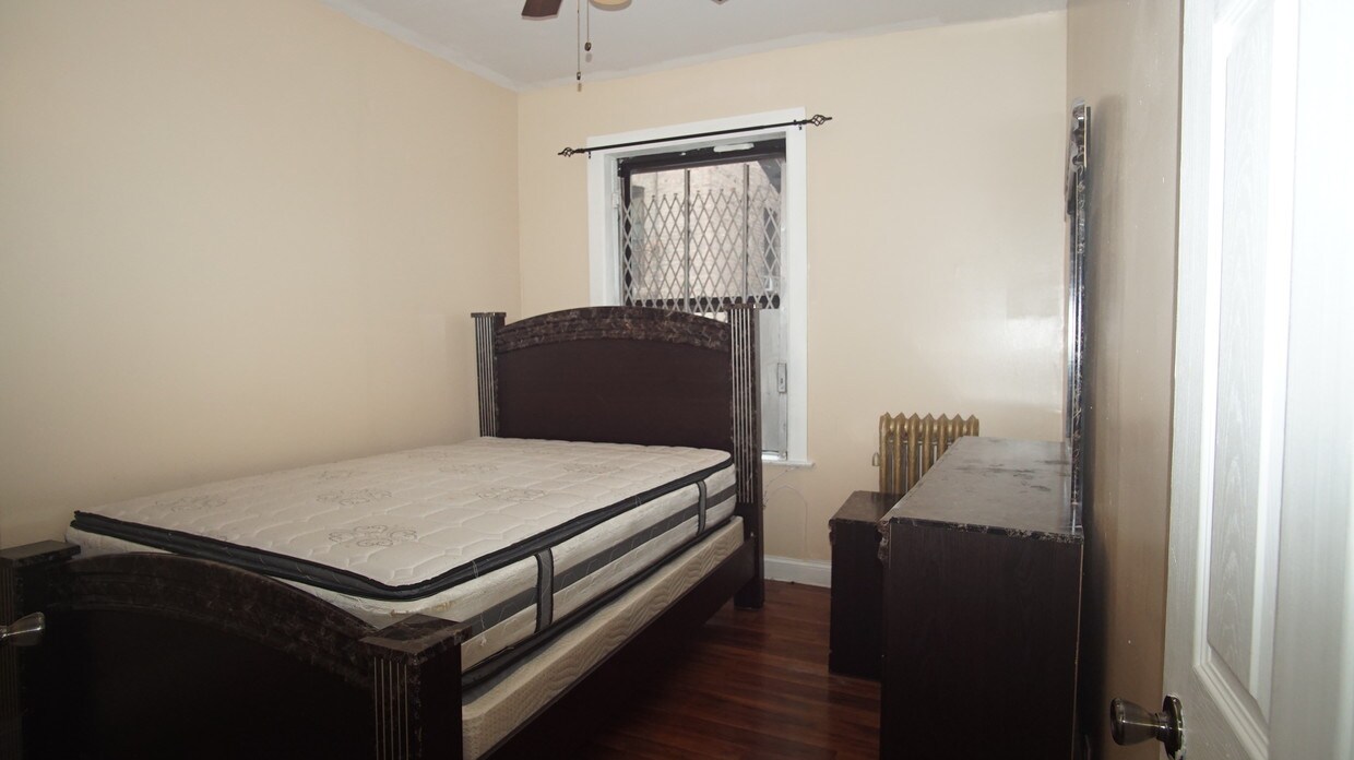 Foto del edificio - 557 W 150th St