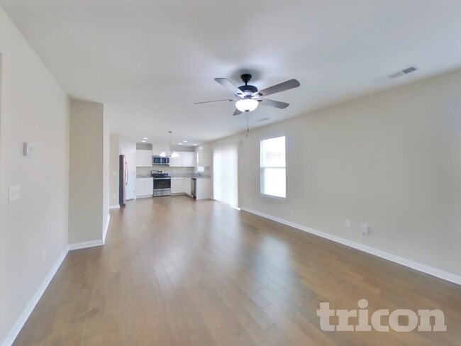 Building Photo - 2904 Cherry Point Ln