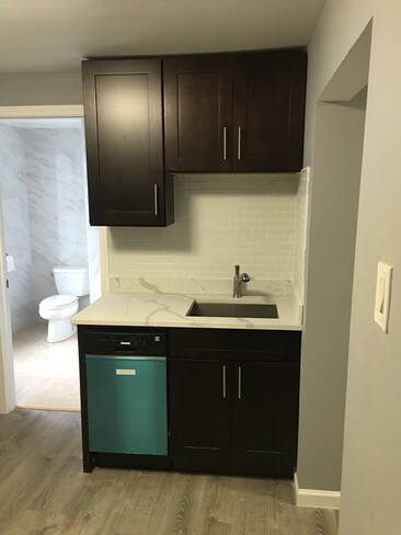 Foto del edificio - 520 S Denvir Ave