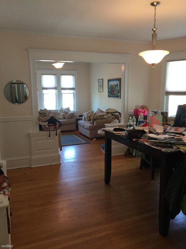 5 br, 3 bath - 182 Maplewood St - 5 br, 3 bath  - 182 Maplewood St