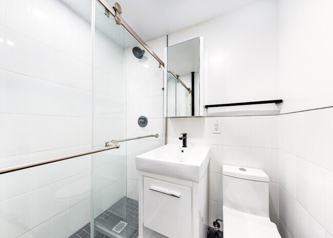 Photo - Broadway Apartment