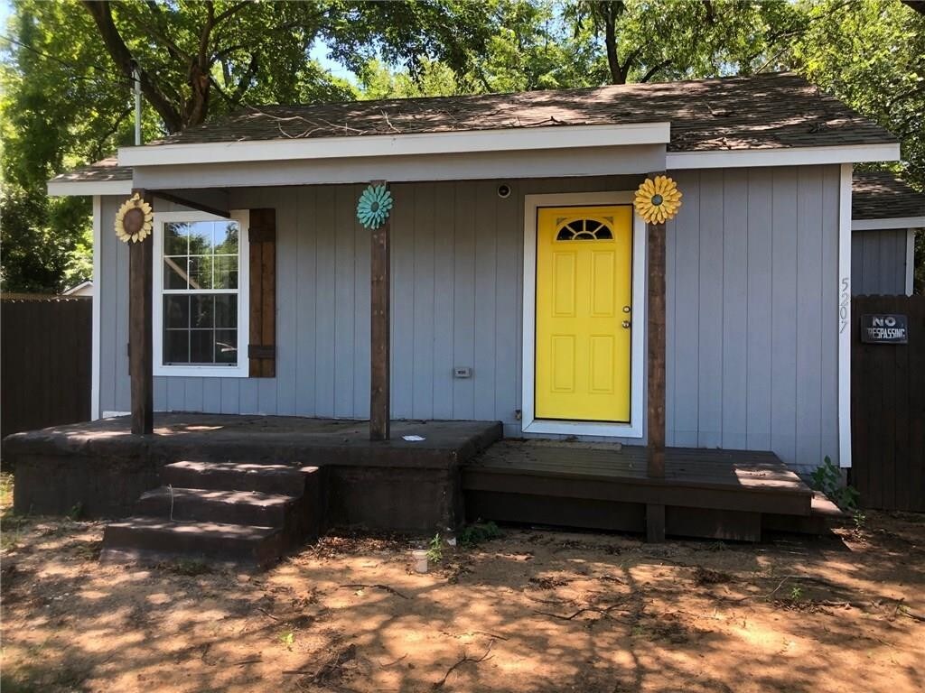 Foto principal - 5207 Bourquin St