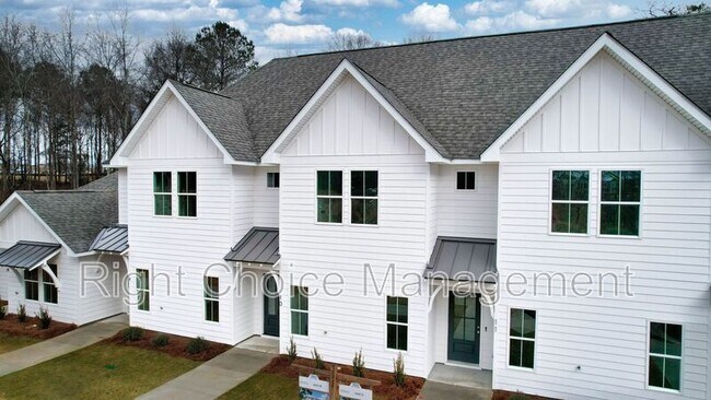 Foto del edificio - 630 Village Dr
