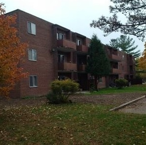 Primary Photo - Tillson Apartments 1