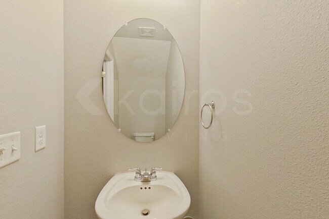 Building Photo - 2955 W Pintado Dr