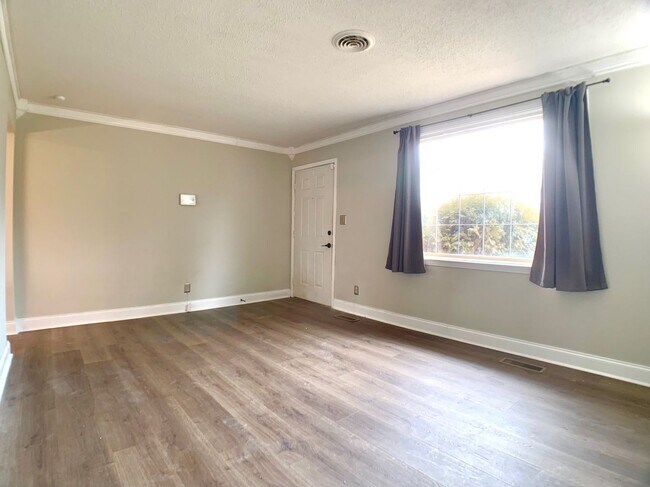 Foto del edificio - 2707 Dove Ct