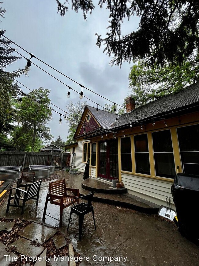 Building Photo - 3 br, 2 bath House - 417 West Story Street