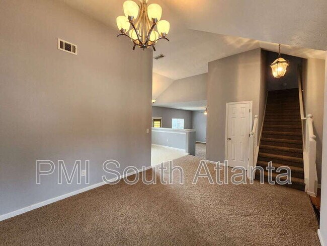 Foto del edificio - 1219 Quail Hunt Dr