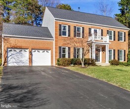 Building Photo - 114 Fordham Dr