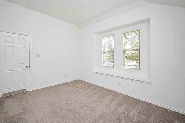 Foto del edificio - 12503 Highgrove Springs Dr