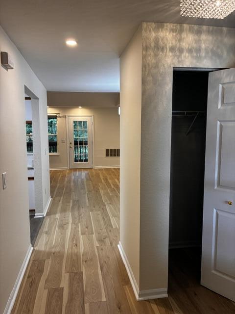 Foto del edificio - 1357 Heatherwood Ln