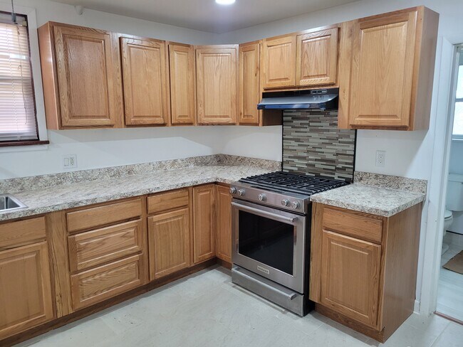 Foto del edificio - 76 Bedford St