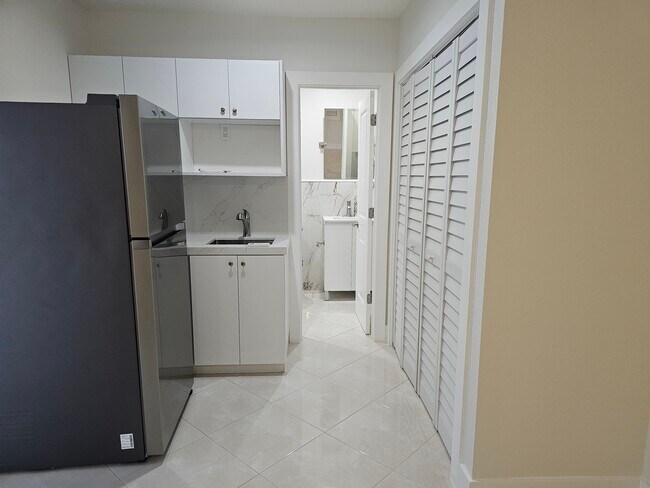 Foto del edificio - 3521 NW 171st St