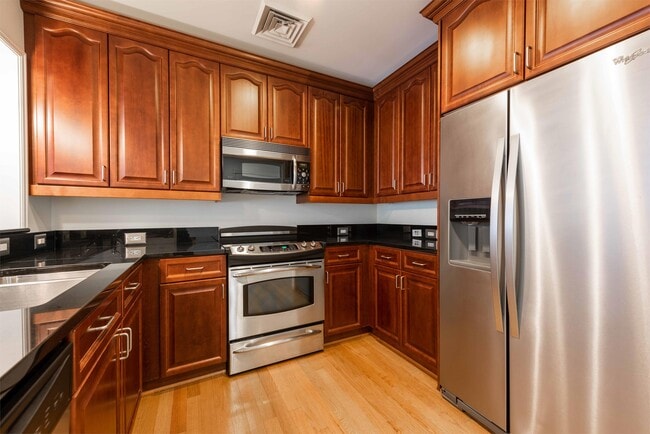 Foto del edificio - 401 13th St NE