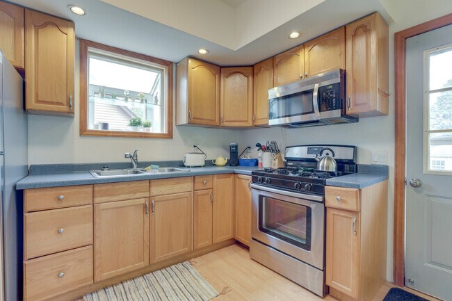 Foto del edificio - 16 S Hudson St