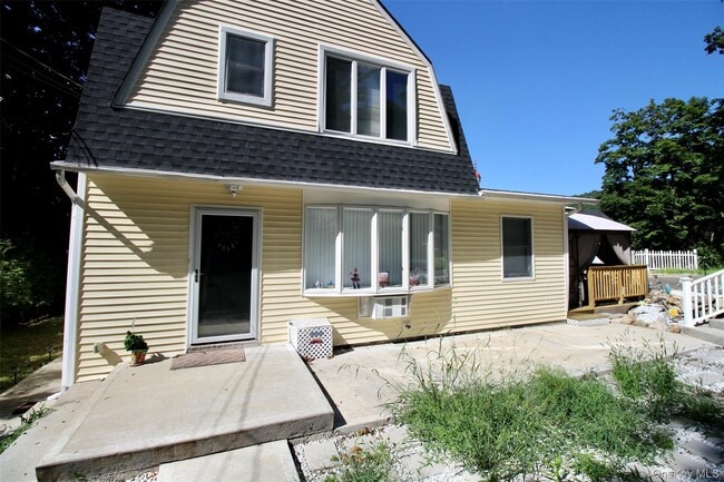 Foto del edificio - 22 Hillside Ave