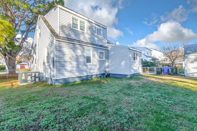 Foto del edificio - 405 Farrell St