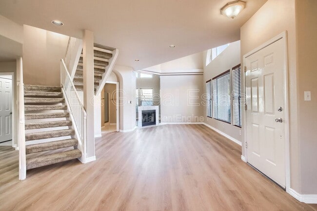 Foto del edificio - 10258 N 12th Pl