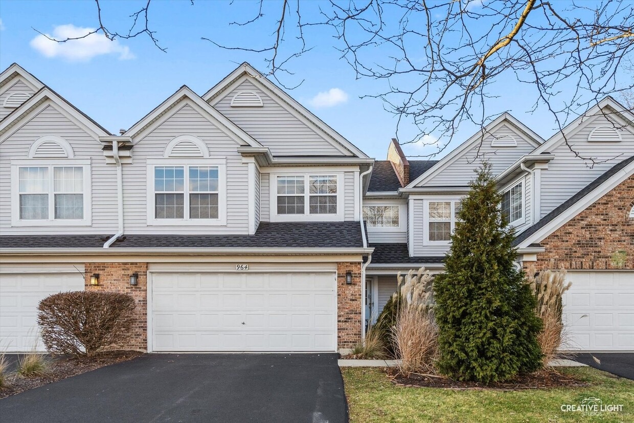 964 Ainsley Dr, West Chicago, IL 60185 Townhome Rentals in West