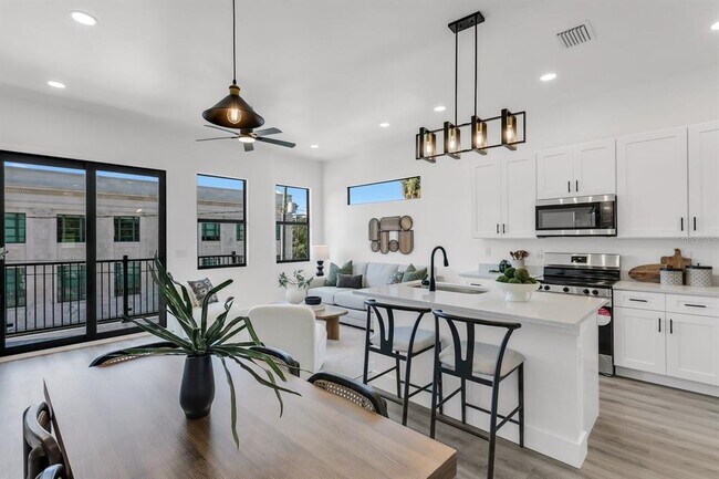 Foto del edificio - 7016 S Mascotte St