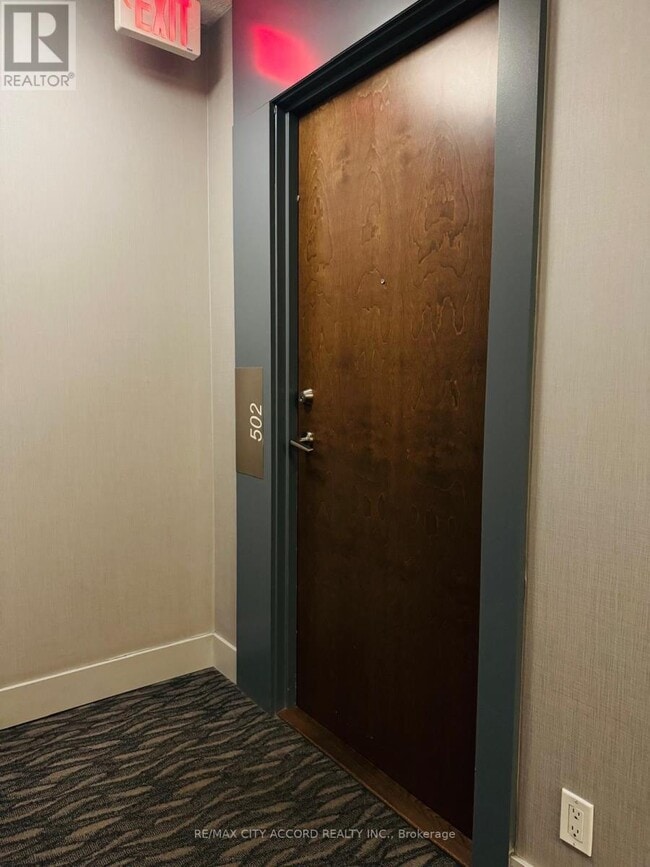 Building Photo - 2220 Lake Shore Blvd W