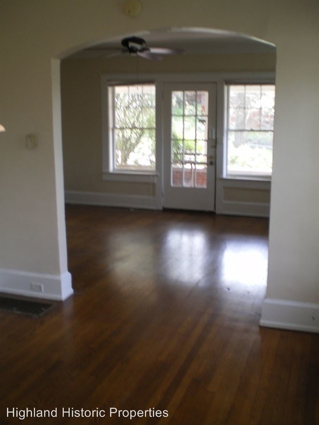 Building Photo - 1425 33rd St S